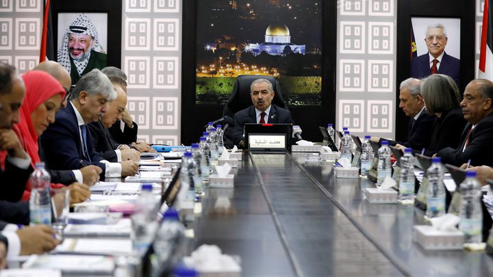 Shtayyeh urges Arab countries to boycott signing ceremony of normalization agreements