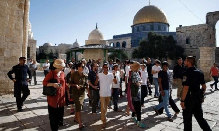 The Occupied Jerusalem: 122 settlers storm Al-Aqsa Mosque